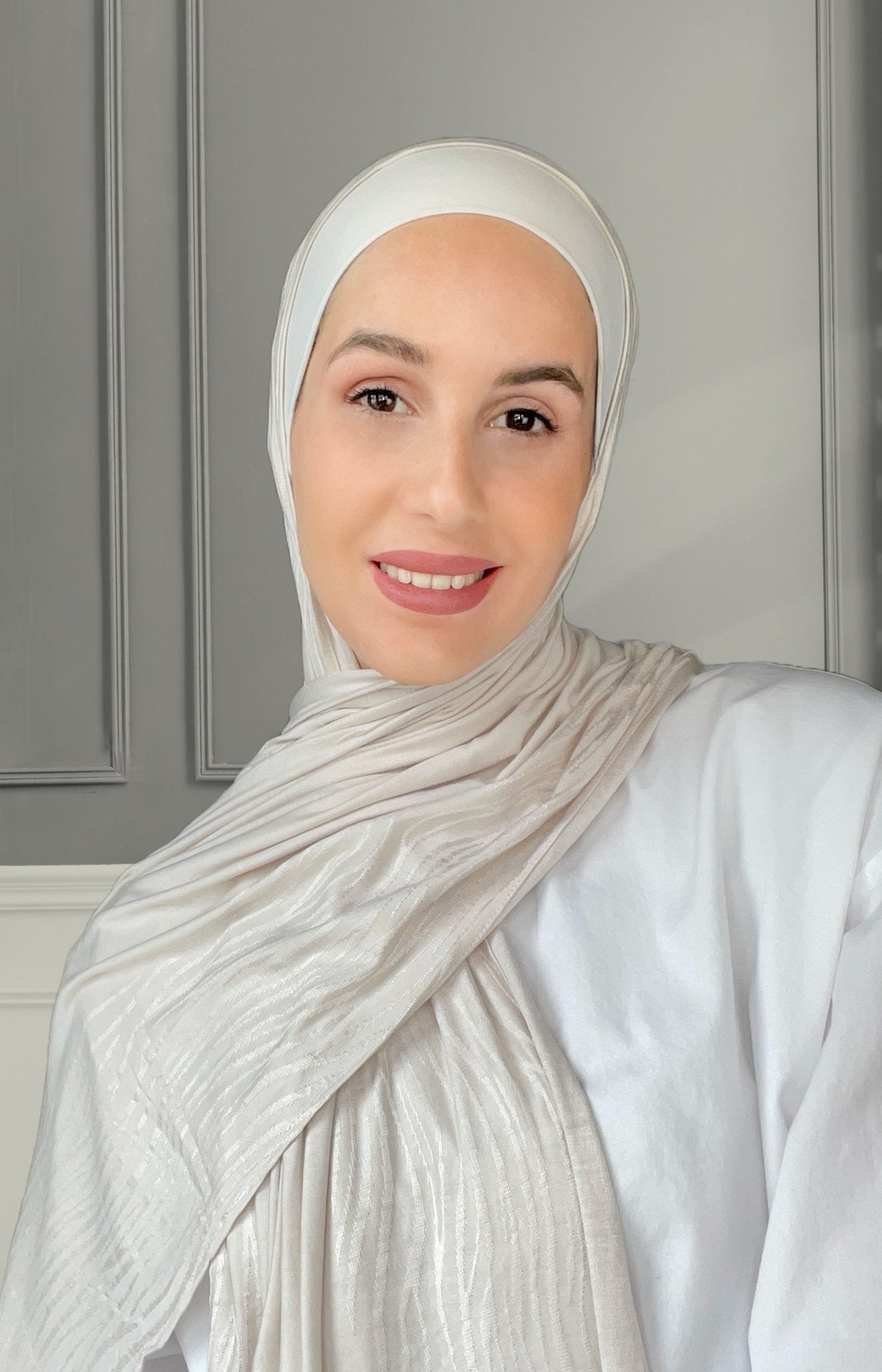 Kuwait Lady Ivory Patterned Jersey Hijab